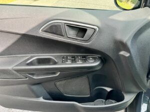 Fahrzeugabbildung Ford B-Max B-MAX Sync Edition