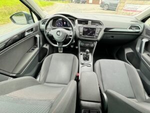 Fahrzeugabbildung Volkswagen Tiguan Sound * 4Motion* VIRTUAL COCKPIT*LED*