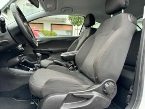 Fahrzeugabbildung Opel Corsa E Color Edition *OPC LINE*TURBO* CARBON*