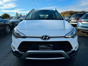 Fahrzeugabbildung Hyundai i20 Active Select*1.4* 101 PS