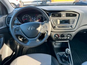 Fahrzeugabbildung Hyundai i20 Active Select*1.4* 101 PS