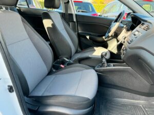 Fahrzeugabbildung Hyundai i20 Active Select*1.4* 101 PS