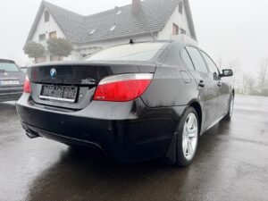 Fahrzeugabbildung BMW 530i xDrive*M-PAKET*HUD*STANDHEIZUNG*AHK*MASSAGE