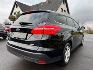 Fahrzeugabbildung Ford Focus Turnier 1.0 Ecoboost *Cool & Connect*